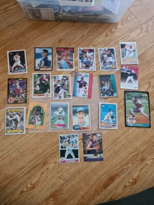 Lot of Baseball cards sports basketball