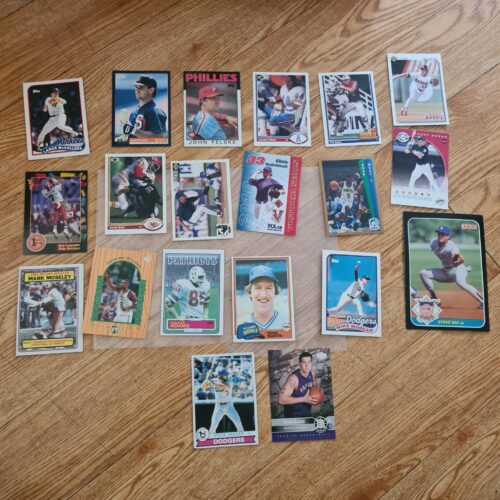 Lot of Baseball cards sports basketball