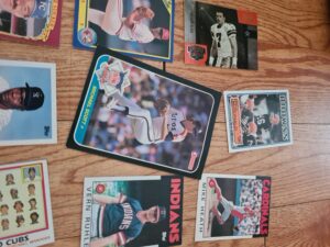 Large Lot of Sports Cards Baseball Football & more - Image 7