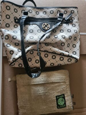 Medium size tote and small dime pouch